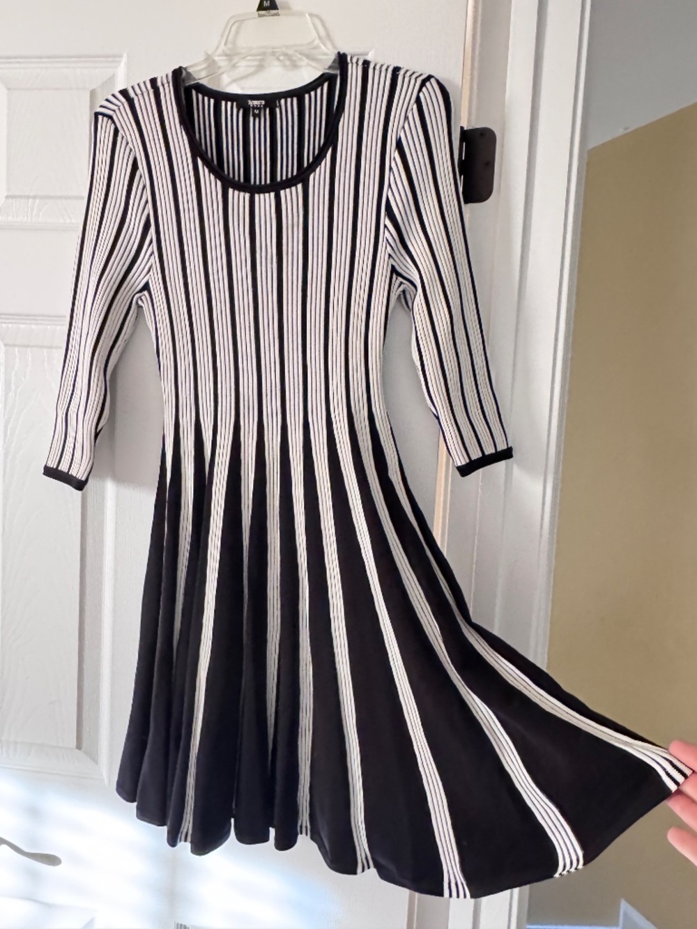 Tesoro Moda Black & Ivory Striped Fit-and-Flare Sweater Dress – Medium - Picture 2 of 7